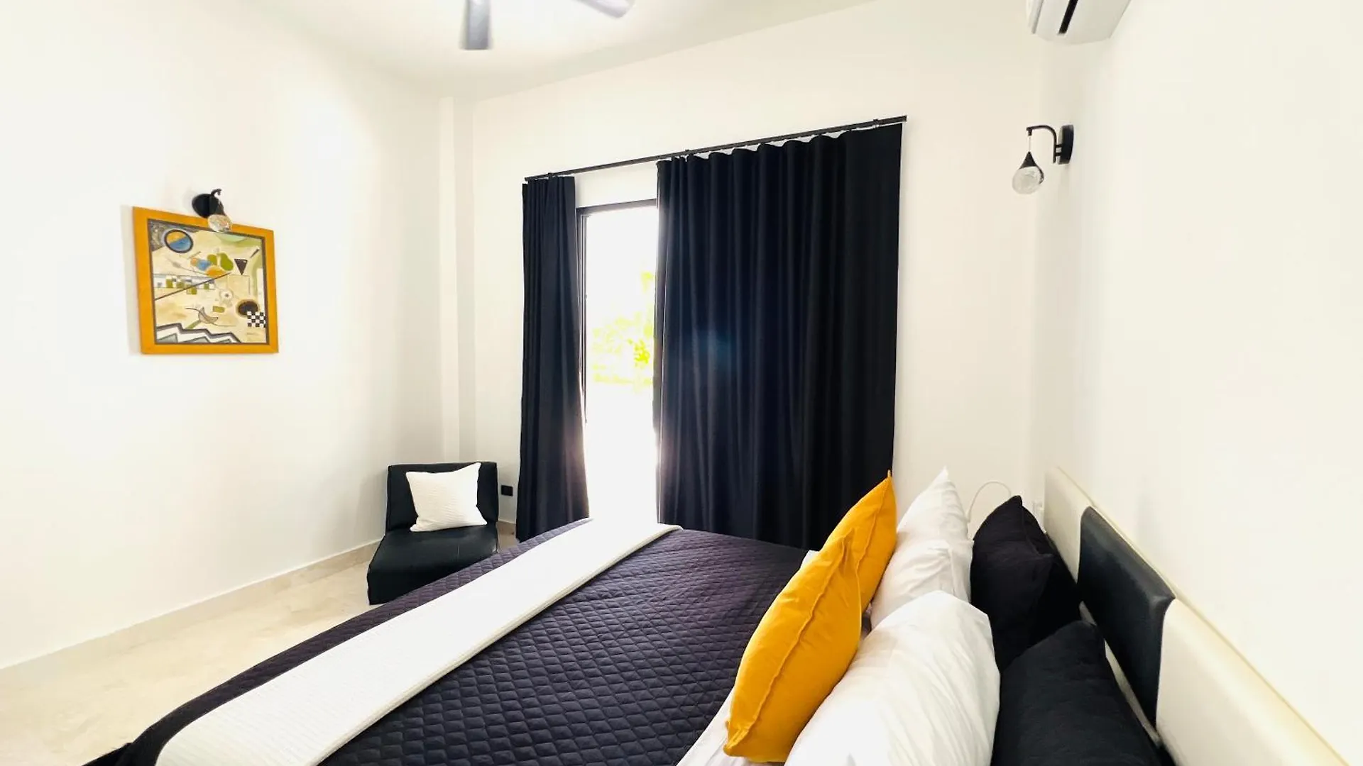 Casa B&W, Villa Luxueuse Exceptionnelle, 8 Personnes, A 1 Min De La Plage Las Galeras