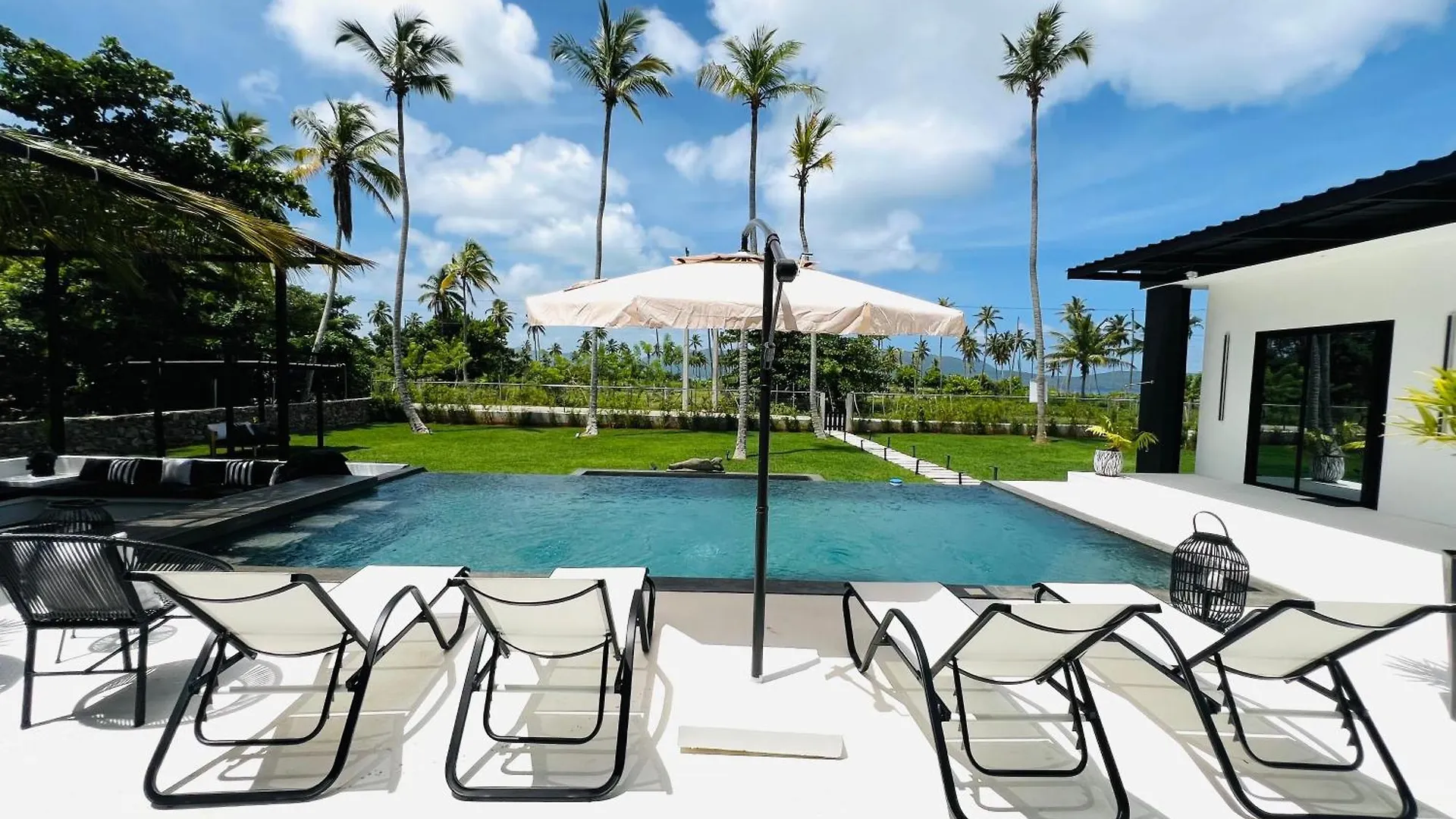 Casa B&W, Villa Luxueuse Exceptionnelle, 8 Personnes, A 1 Min De La Plage Las Galeras