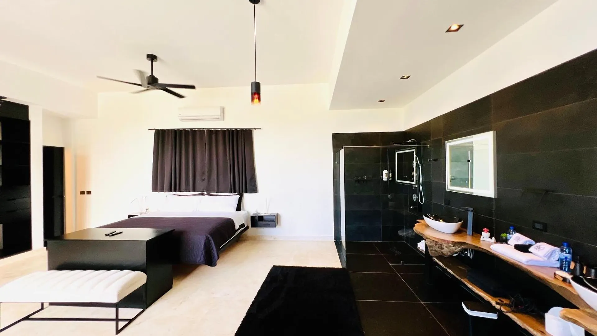 Casa B&W, Villa Luxueuse Exceptionnelle, 8 Personnes, A 1 Min De La Plage Las Galeras Dominikanische Republik